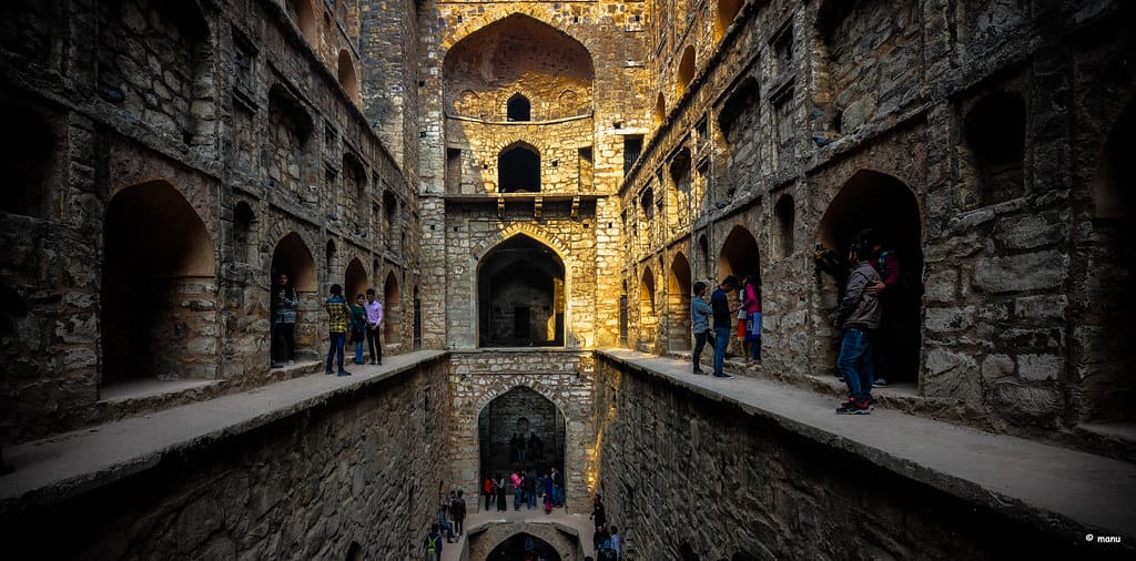 Explore Agrasen ki baoli: Meaning, Metro, and Haunted Story