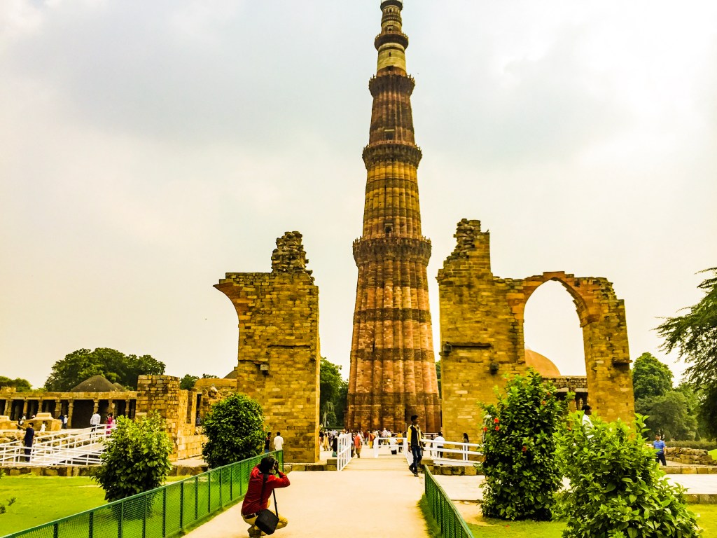 A_Potrait_view_of_Qutub_Minar