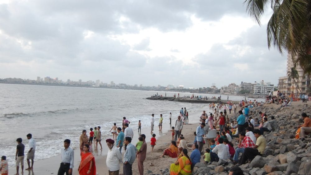 Mumbai Beach - Dadar Chowpatty