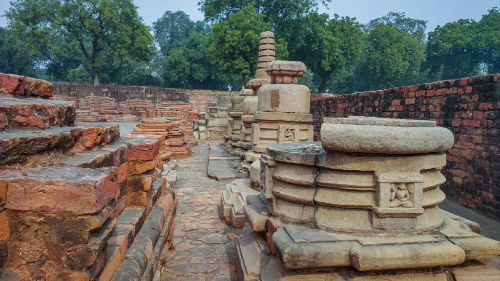 Ancient_Buddhist_Site,_Sarnath