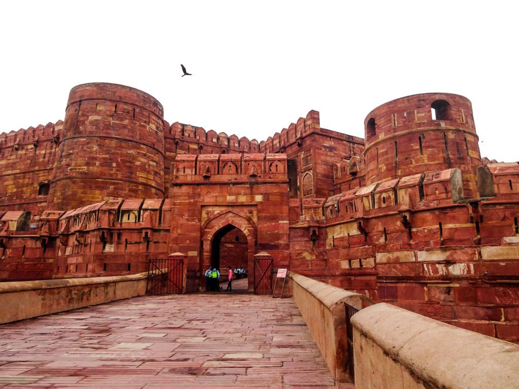 Visit Agra Fort: Uncover Its History, Special Attractions, and Timings -  Travel Thrive Hub