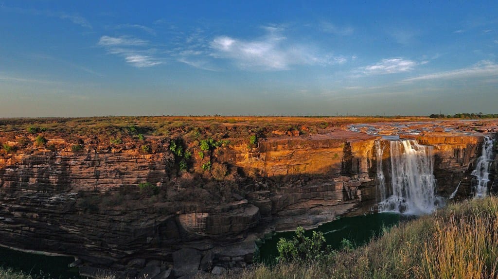 Purva_Falls_formed_by_Tons_River