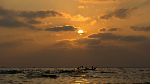 Best Sunrise and Sunset Points in Tamil Nadu - sunrise_at_chennai_marina_beach