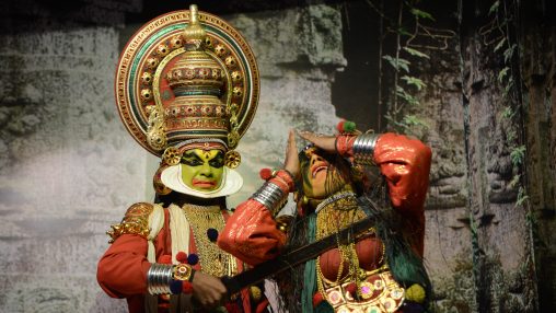 Best Places to Experience Kerala’s Traditional Dance Forms - kathakali_dance